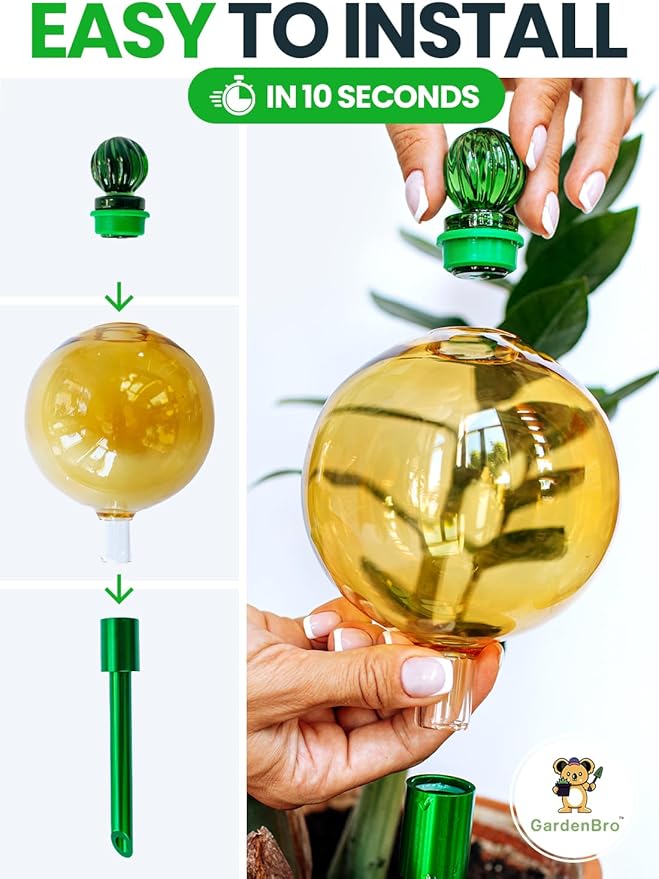 16 Oz Plant Watering Globes for Indoor Plants with Metal Self Watering Planter Insert - Premium XL Glass Hand-Blown Globe - Automatic Plant Waterer Indoor, Gift Idea for Gardeners [1 Globe, Golden]