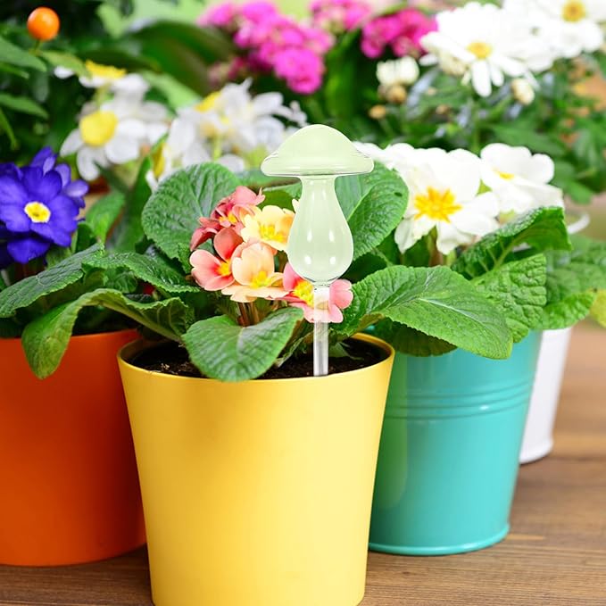 Mushroom Self Watering Bulbs Plant Watering Globes for Indoor Outdoor Garden Dropper Suitable for Potted Plants and Greenhouse Use Random Color Random Color