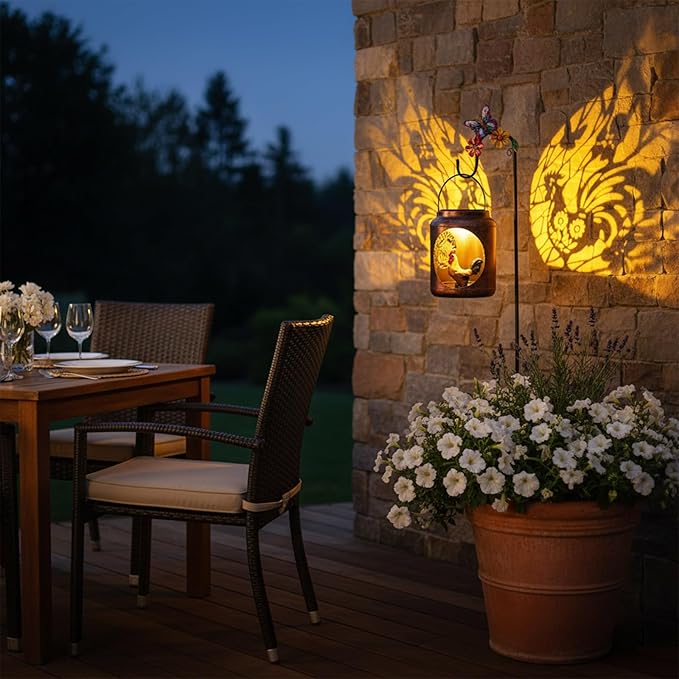 Solar Lanterns Outdoor Waterproof Metal Rooster Patterns with Resin Rooster Inside Garden Decor Gifts for Women Mom Grandma Hanging Solar Lights Decoration Outside for Yard, Patio, Backyard, Porch