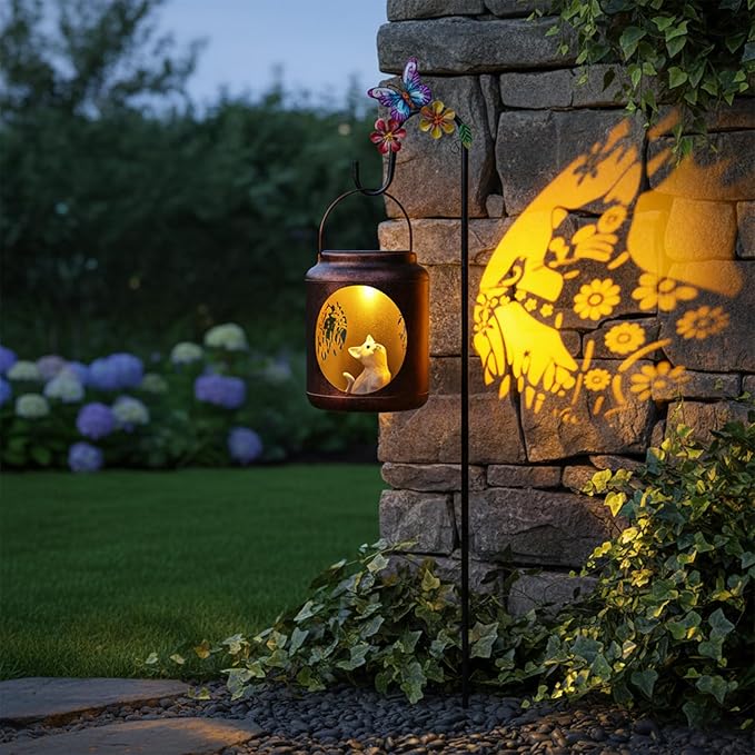 Solar Lanterns Outdoor Waterproof Metal Cat Patterns with Resin Cat Inside Garden Decor Gifts for Women Mom Grandma Hanging Solar Lights Decoration Outside for Yard, Patio, Backyard, Porch