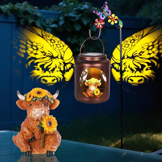 Solar Lanterns Outdoor Waterproof Metal Highland Cow Patterns with Resin Highland Cow Inside Garden Decor Gifts for Women Mom Grandma Hanging Solar Lights Decoration Outside for Yard, Patio, Backyard