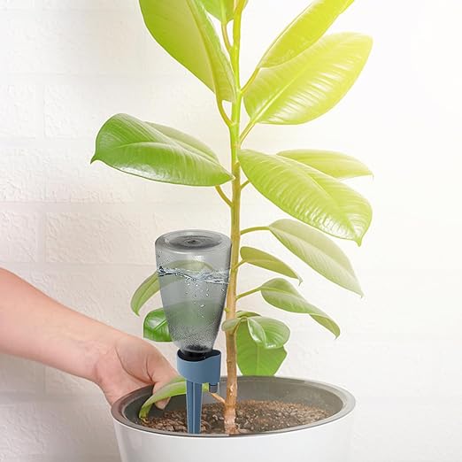 MERRYHAPY 4Pcs Self Watering Spikes Plant Watering Devices for Indoor Outdoor Garden, Automatic Drip Irrigation System with Bottles for Potted Plants and Greenhouse Use