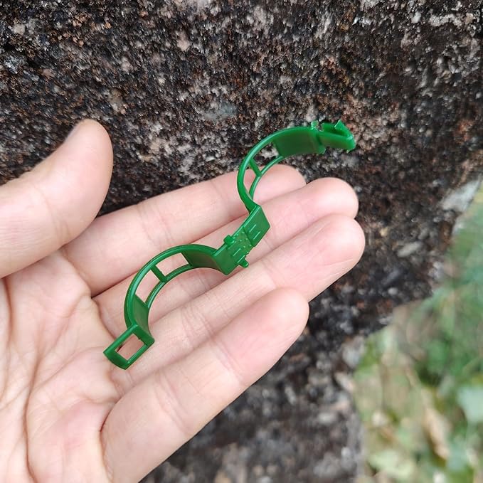 Plant Support Clips, 100 Pcs Tomato Clips, Plastic Trellis Clips, Grape Vine Tomato Vine Vegetables Plants Garden Support Clips to Grow Upright Makes Plants Healthier