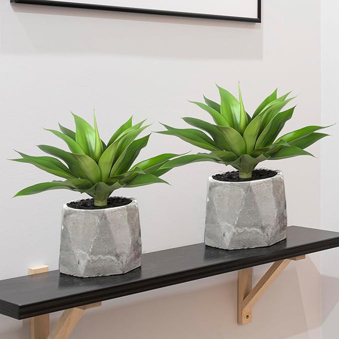 Ttranewsoo Artificial Agave Plants,Large UV Resistant Fake Agave Planters for Indoor and Outdoor Decorating Artificial Plants for Outdoors Fake Plants (2Pack, 18"
