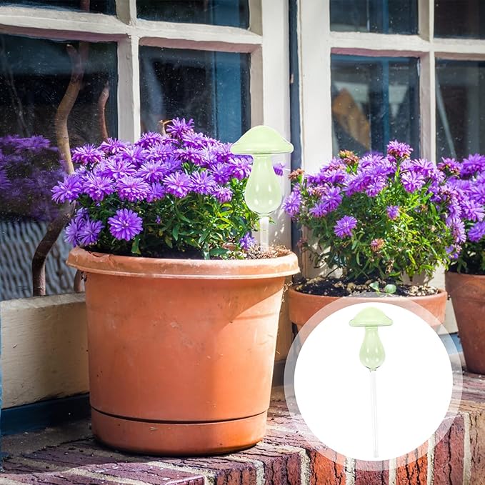 Mushroom Self Watering Bulbs Plant Watering Globes for Indoor Outdoor Garden Dropper Suitable for Potted Plants and Greenhouse Use Random Color Random Color