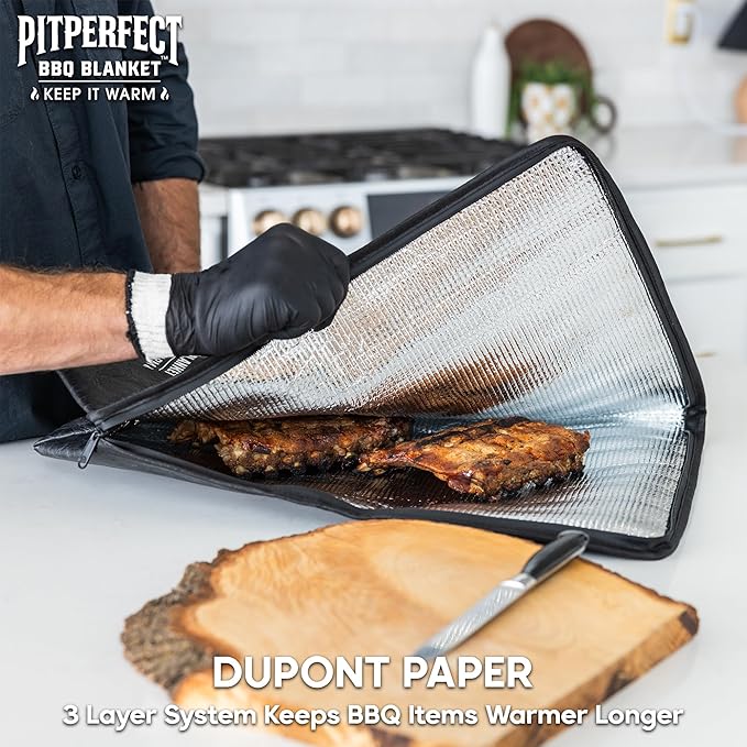 BBQ Blanket for Resting Meat - 21" Multi-Layer Insulated Barbeque Rest Bag with 25 Sheets of Food-Grade Butcher Paper - Leakproof Stitchless Barbecue Wrap for Brisket, Pulled Pork, Turkey, Chicken