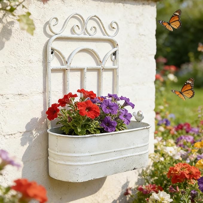Rustic Metal Wall Planter Vintage Wall Mounted Flower Pot Distressed Wall Hanging Plant Basket Farmhouse Wall Decor for Indoor Outdoor Garden Home Yard (White)