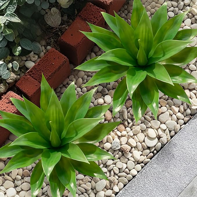 Ttranewsoo Artificial Agave Plants,Large UV Resistant Fake Agave Planters for Indoor and Outdoor Decorating Artificial Plants for Outdoors Fake Plants (2Pack, 18"