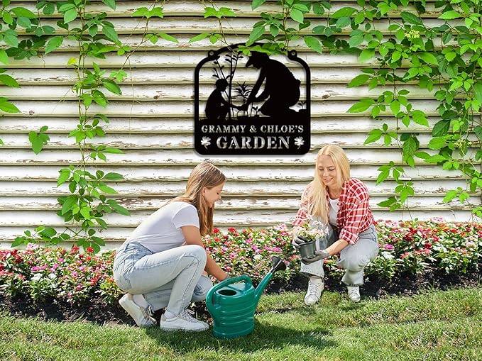 Personalized Family Garden Metal Sign, Custom Gift for Parents, Grandparents,Garden Decor
